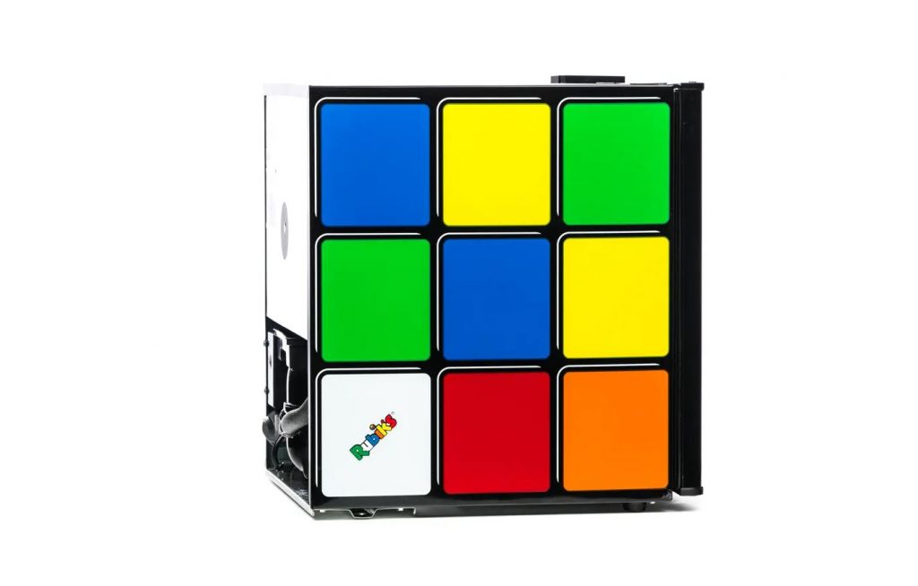 Husky HU231 Rubiks Cube Retro Mini Fridge/Drinks Cooler