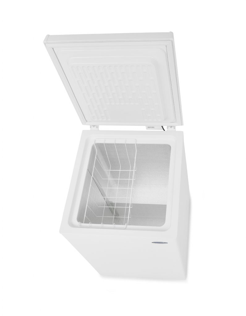 IceKing CF131W 131 Litre Chest Freezer