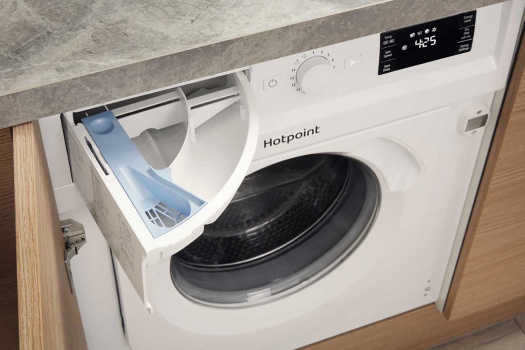 Hotpoint BIWDHG75148 Integrated 7kg Washer Dryer